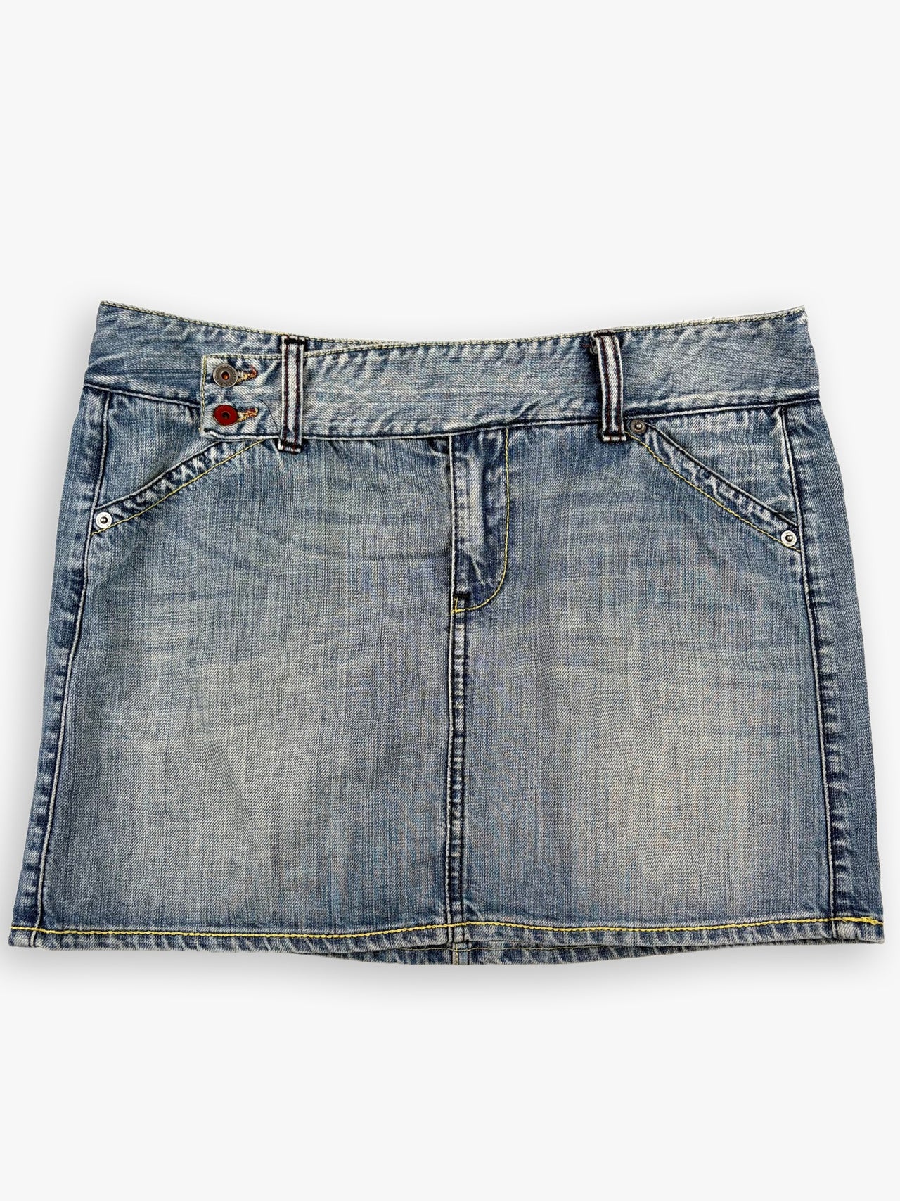 2000s Women’s United Colors of Benetton Denim Skirt