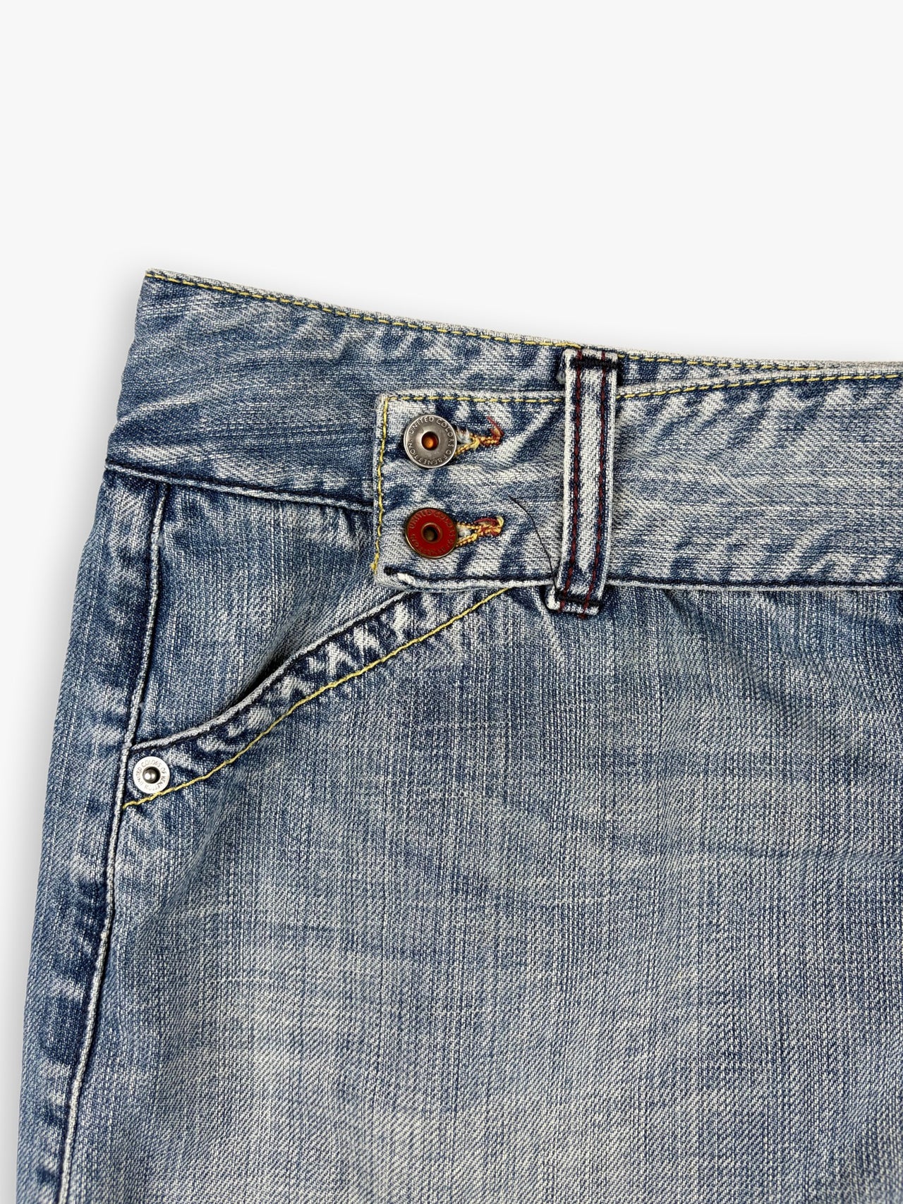 2000s Women’s United Colors of Benetton Denim Skirt
